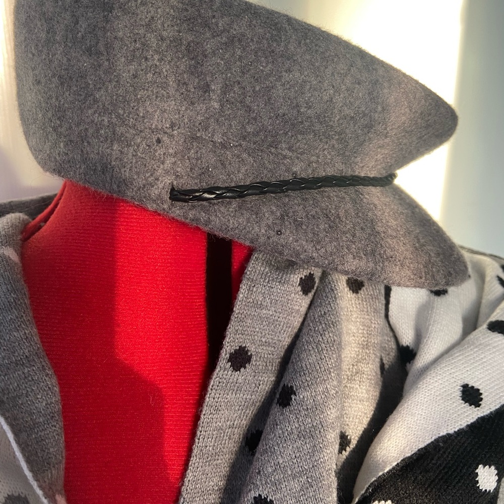 Hat - Picture 2 of 2
